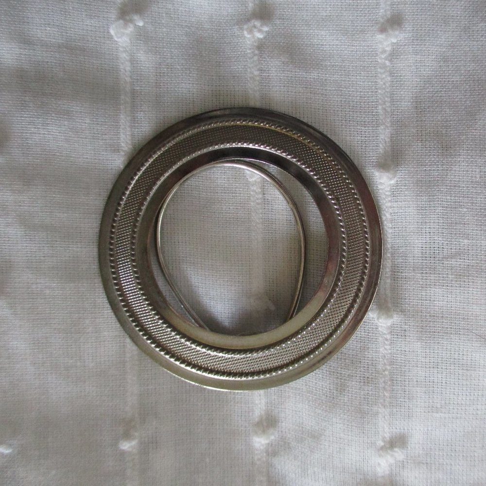 Vintage scarf clip